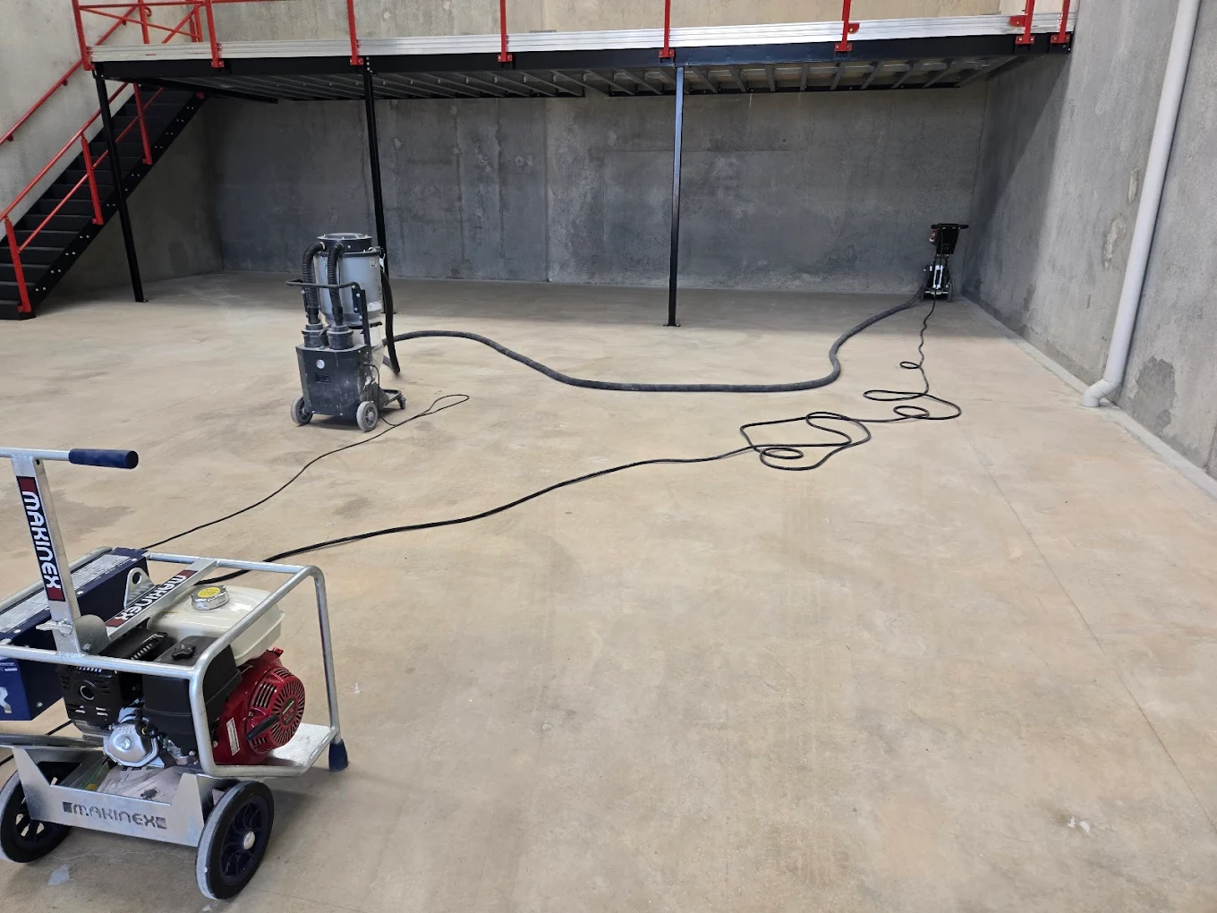 Concrete Grinding and Defect Repairing Systems